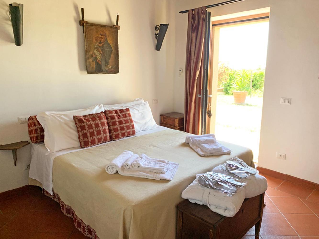 Resort Fonte Vulci Canino Exteriör bild