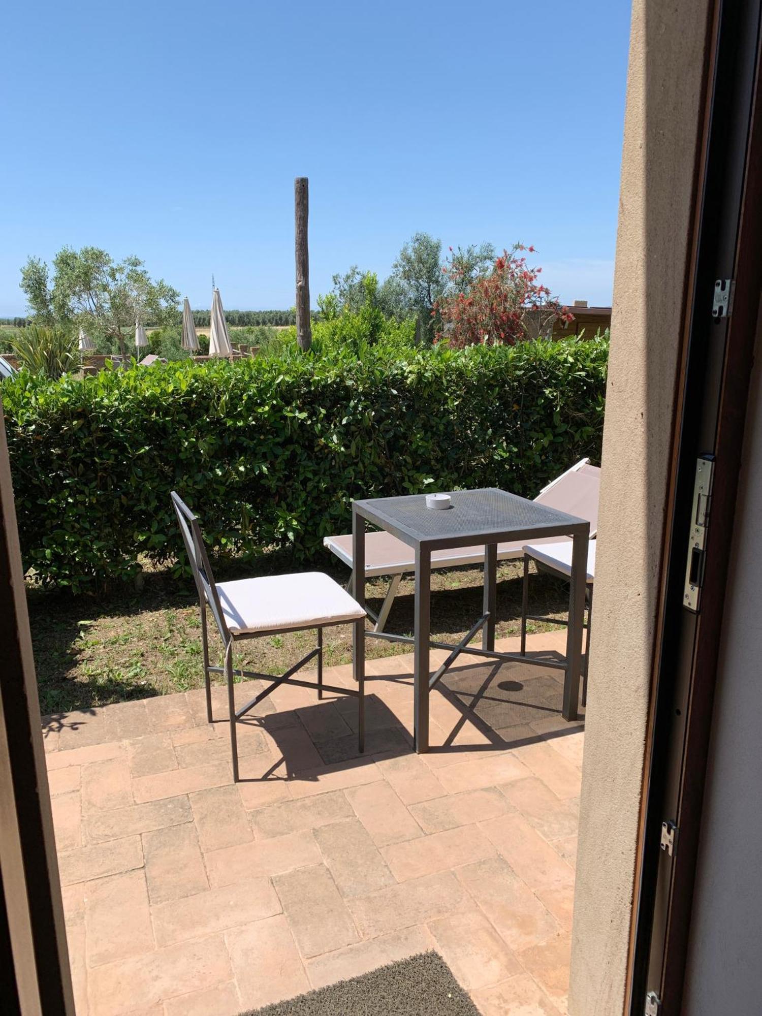 Resort Fonte Vulci Canino Exteriör bild